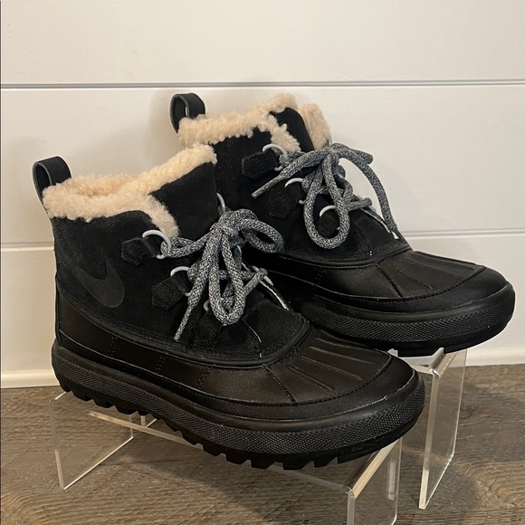 Nike Shoes - Nike Woodside Chukka 2 – Weather-Ready Women’s Boots Size 5